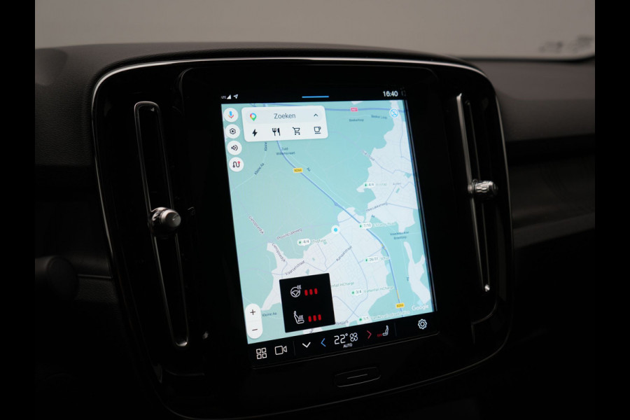 Volvo C40 Recharge Core 69 kWh 231pk Dealer O.H. | SOH 93,8% | Panodak | Camera | Google Assistent | Lederen Sportstoelen & Stuur Verwarmd | Apple Carplay | Cruise Control | Navigatie | DAB |