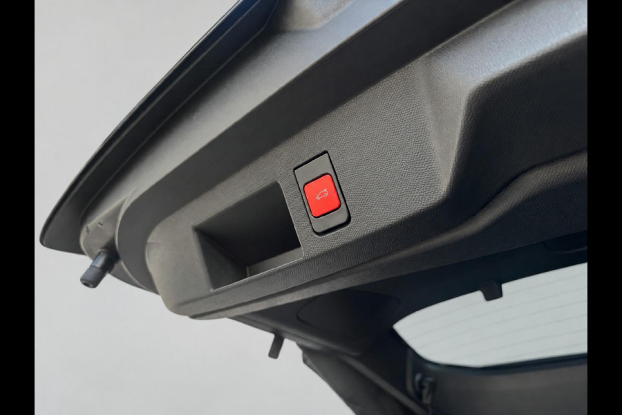 Citroën C5 Aircross Business 74 kWh | Tot 8 jaar garantie | Pack Techno | Warmtepomp | Prijs is rijklaar