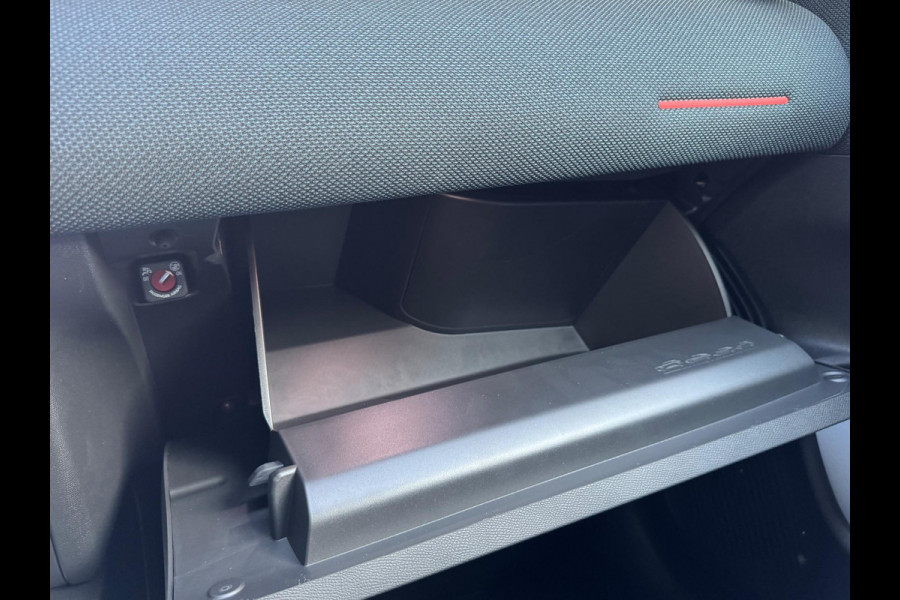 Citroën C5 Aircross Business 74 kWh | Tot 8 jaar garantie | Pack Techno | Warmtepomp | Prijs is rijklaar