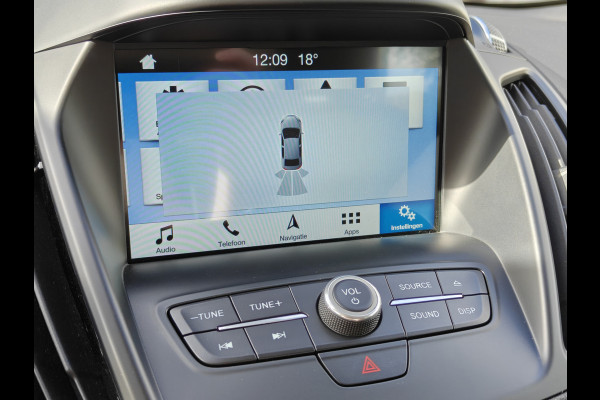 Ford Kuga 1.5 EcoBoost Titanium / Keyless / Trekhaak (2000kg) / Navi / Carplay