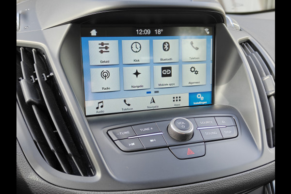 Ford Kuga 1.5 EcoBoost Titanium / Keyless / Trekhaak (2000kg) / Navi / Carplay