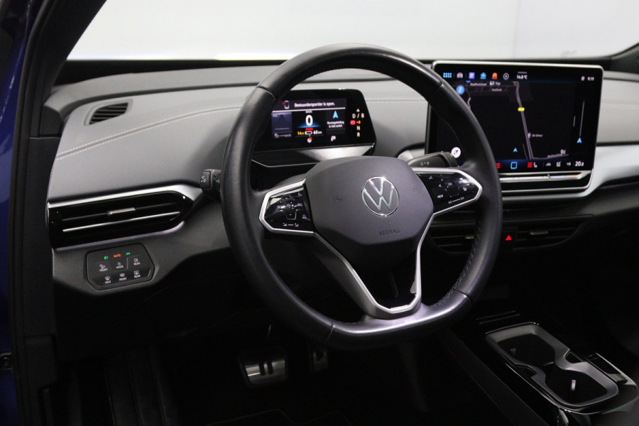 Volkswagen ID.5 Pro Business Plus 77 kWh 286 PK, SOH 97 %, Winterpakket, Panoramadak, Warmtepomp, Adap. Cruise Control, Camera