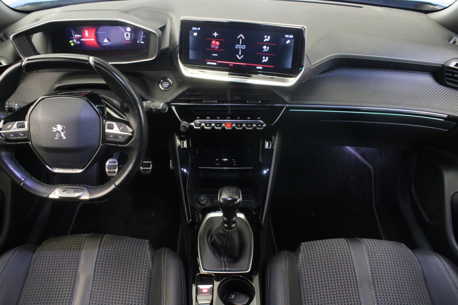 Peugeot 2008 1.2 PureTech GT-Line |Camera|Navi|