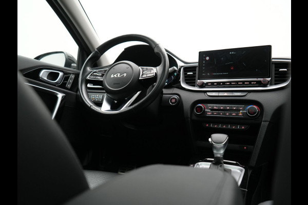 Kia Xceed 1.6 GDi PHEV ExecutiveLine 141pk | Panodak | Adaptive Cruise | Camera | Lederen Sportstoelen Memory & Ventilatie | Stoelen & Stuur Verwarmd | Keyless | BLIS | Apple Carplay | Navigatie | DAB | Plug In Hybrid |