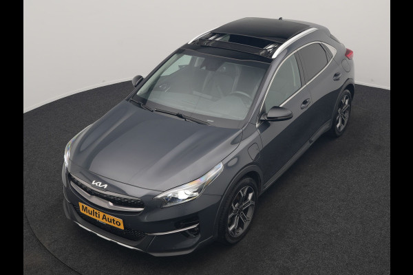 Kia Xceed 1.6 GDi PHEV ExecutiveLine 141pk | Panodak | Adaptive Cruise | Camera | Lederen Sportstoelen Memory & Ventilatie | Stoelen & Stuur Verwarmd | Keyless | BLIS | Apple Carplay | Navigatie | DAB | Plug In Hybrid |
