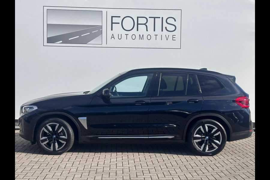 BMW iX3 Executive 80 kWh NL-AUTO | PANODAK | TREKHAAK| SOH 97,3%