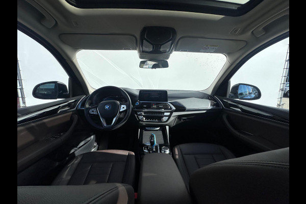 BMW iX3 Executive 80 kWh NL-AUTO | PANODAK | TREKHAAK| SOH 97,3%