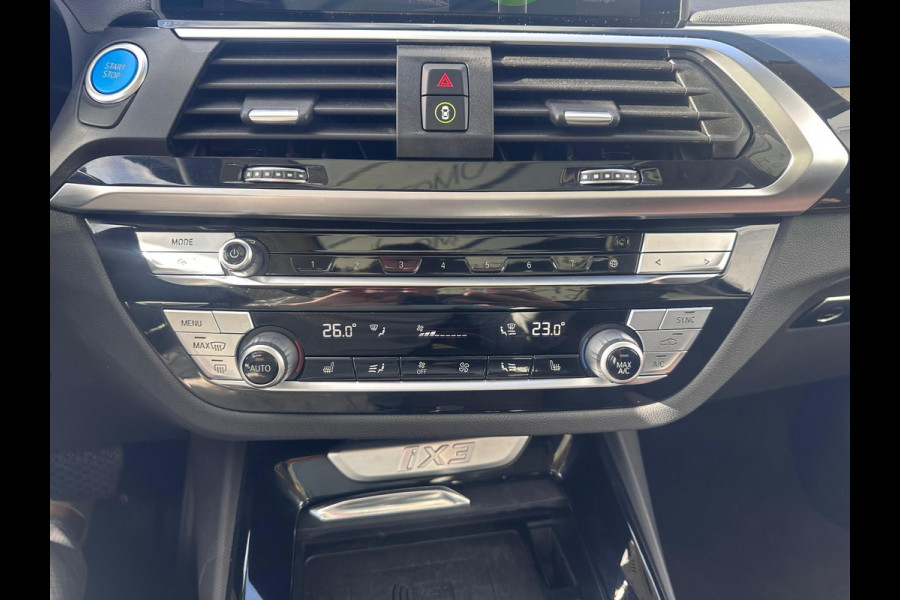 BMW iX3 Executive 80 kWh NL-AUTO | PANODAK | TREKHAAK| SOH 97,3%
