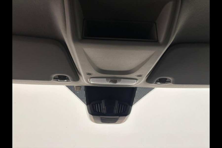 Ford Transit Custom 300 2.0 TDCI L2H1 Limited Dubbele Cabine Automaat Navi Airco 2 Schuifdeuren Trekhaak Parkeersensoren Carplay