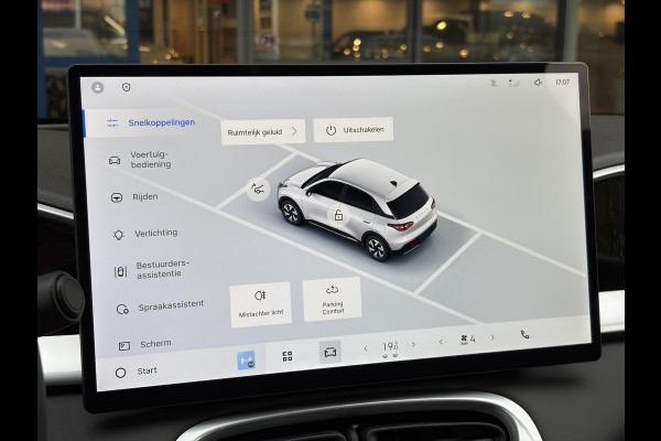 GEELY E2 Max 47 kWh 115 PK | VOORRAAD! | 345 Km actieradius | Verwarmbare voorstoelen en stuurwiel | Achteruitrijcamera en parkeersensoren achter | 8,8" digitaal instrumentenpaneel en 14,6" multimediascherm met Flyme Auto