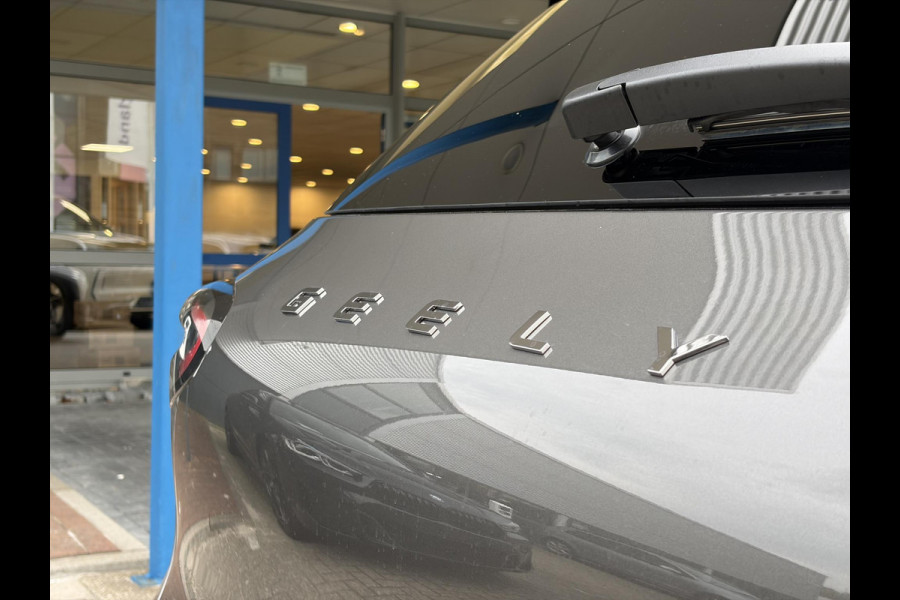 GEELY E2 Max 47 kWh 115 PK | VOORRAAD! | 345 Km actieradius | Verwarmbare voorstoelen en stuurwiel | Achteruitrijcamera en parkeersensoren achter | 8,8" digitaal instrumentenpaneel en 14,6" multimediascherm met Flyme Auto
