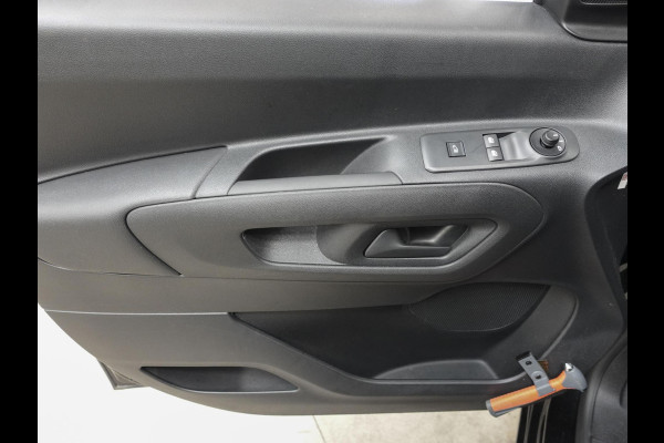 Peugeot Partner 1.5 BlueHDi 100pk L2 Airco Cruise control Trekhaak Parkeersensoren Bluetooth
