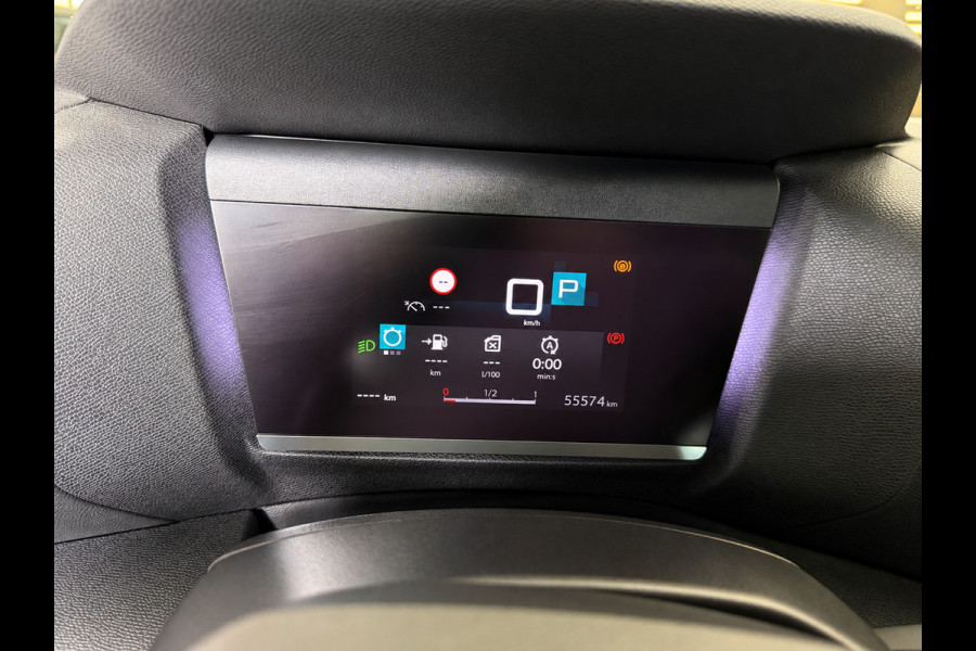 Citroën C4 1.2 Puretech Feel Pack 55.000 KM - AUTOMAAT I Navigatie / Apple CarPlay I LED I PDC I Sport velgen I Dealer onderhouden