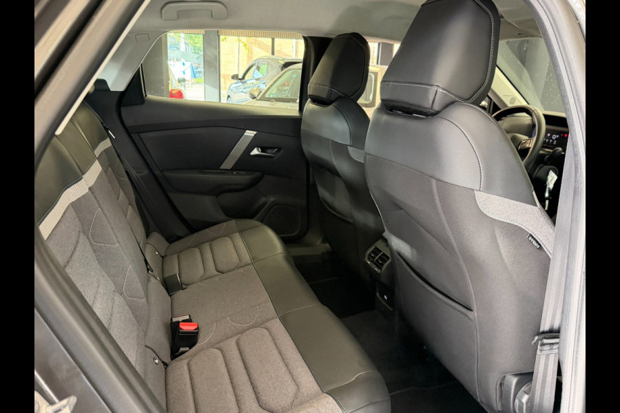 Citroën C4 1.2 Puretech Feel Pack 55.000 KM - AUTOMAAT I Navigatie / Apple CarPlay I LED I PDC I Sport velgen I Dealer onderhouden