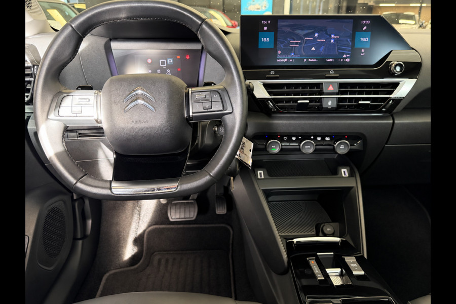 Citroën C4 1.2 Puretech Feel Pack 55.000 KM - AUTOMAAT I Navigatie / Apple CarPlay I LED I PDC I Sport velgen I Dealer onderhouden