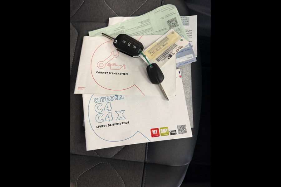 Citroën C4 1.2 Puretech Feel Pack 55.000 KM - AUTOMAAT I Navigatie / Apple CarPlay I LED I PDC I Sport velgen I Dealer onderhouden