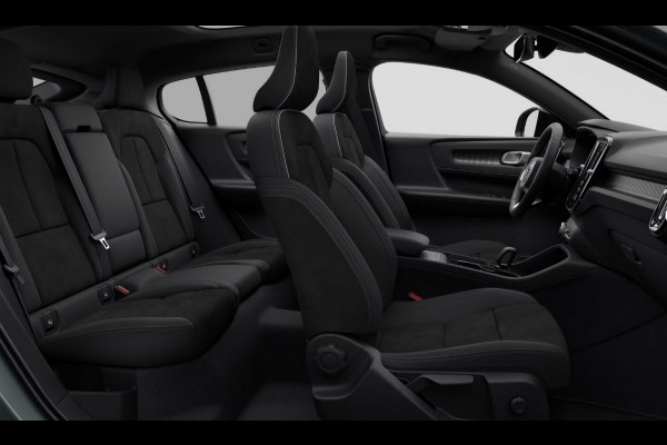 Volvo EC40 Single Motor Extended Range Plus Europa 82 kWh 360 Camera/ Panoramadak/ Harman Kardon audio/ Adaptive cruise control/ Pilot Assist/ Google Services/ 20" Lichtmetalen velgen