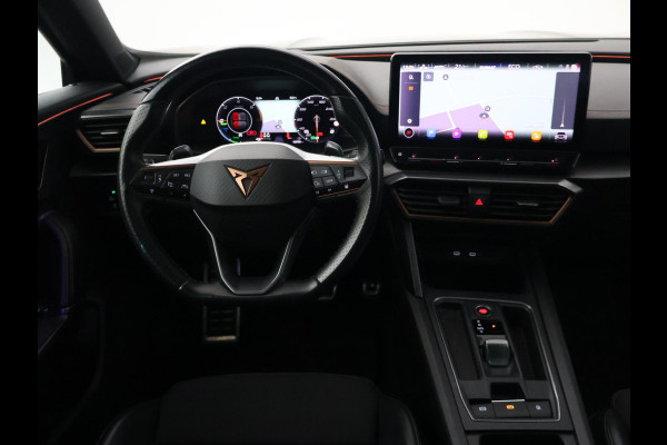 CUPRA Formentor 1.4 e-HYBRID 245 PK VZ PERFORMANCE + PANORAMA | 19 INCH | ADAPTIVE CRUISE | STUURVERW. | SFEERVERLICHTING