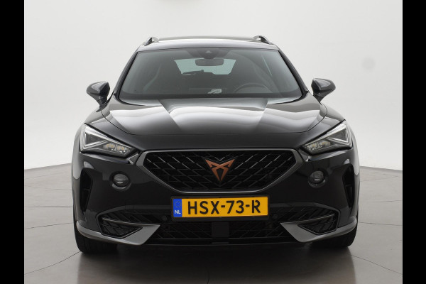 CUPRA Formentor 1.4 e-HYBRID 245 PK VZ PERFORMANCE + PANORAMA | 19 INCH | ADAPTIVE CRUISE | STUURVERW. | SFEERVERLICHTING