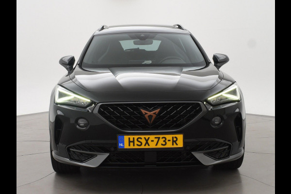 CUPRA Formentor 1.4 e-HYBRID 245 PK VZ PERFORMANCE + PANORAMA | 19 INCH | ADAPTIVE CRUISE | STUURVERW. | SFEERVERLICHTING
