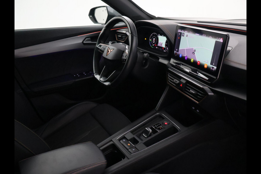CUPRA Formentor 1.4 e-HYBRID 245 PK VZ PERFORMANCE + PANORAMA | 19 INCH | ADAPTIVE CRUISE | STUURVERW. | SFEERVERLICHTING