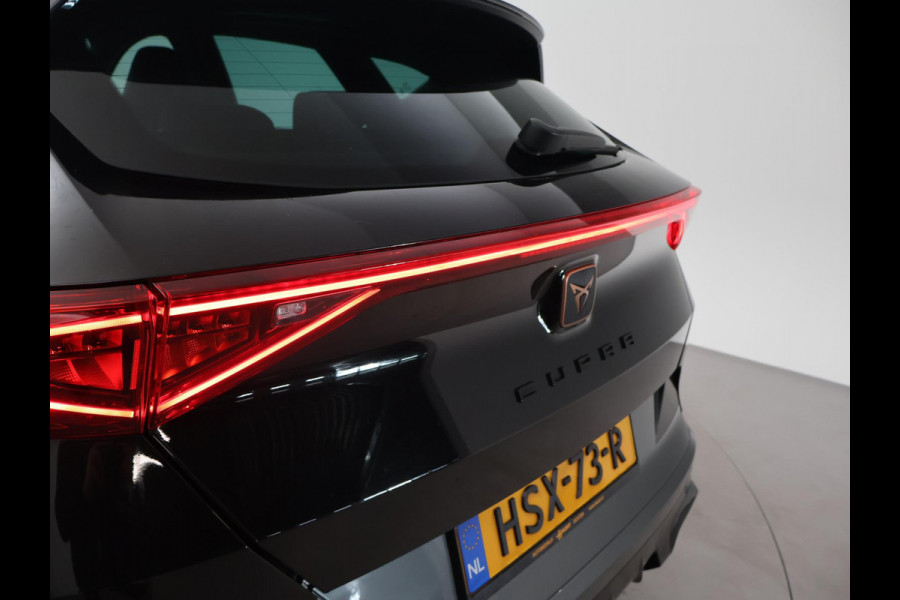 CUPRA Formentor 1.4 e-HYBRID 245 PK VZ PERFORMANCE + PANORAMA | 19 INCH | ADAPTIVE CRUISE | STUURVERW. | SFEERVERLICHTING