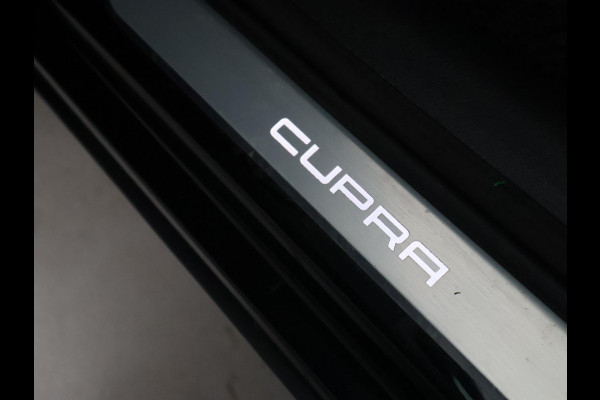 CUPRA Formentor 1.4 e-HYBRID 245 PK VZ PERFORMANCE + PANORAMA | 19 INCH | ADAPTIVE CRUISE | STUURVERW. | SFEERVERLICHTING