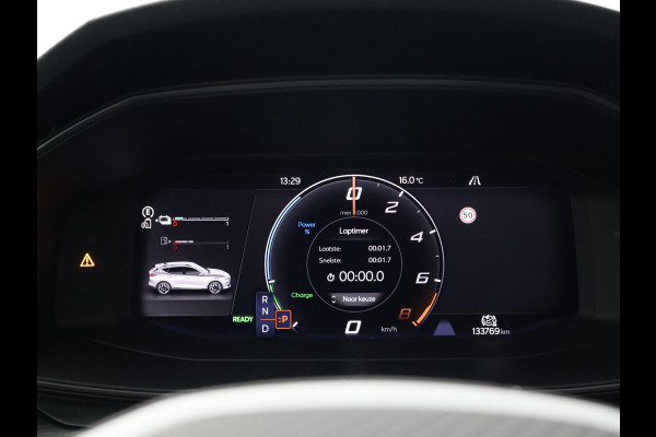 CUPRA Formentor 1.4 e-HYBRID 245 PK VZ PERFORMANCE + PANORAMA | 19 INCH | ADAPTIVE CRUISE | STUURVERW. | SFEERVERLICHTING