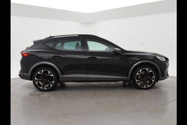 CUPRA Formentor 1.4 e-HYBRID 245 PK VZ PERFORMANCE + PANORAMA | 19 INCH | ADAPTIVE CRUISE | STUURVERW. | SFEERVERLICHTING