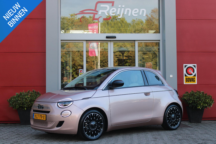 Fiat 500 1.0 Hybrid La Prima | PANORAMADAK | DRAADLOZE APPLE CARPLAY/ANDROID AUTO | DRAADLOZE TELEFOONLADER | LEDER BEKLEDING | ACHTERUITRIJ CAMERA  | PARKEERSESOREN ACHTER | 17" LICHTMETALEN VELGEN DIAMOND CUT | ROSE GOLD | JBL PREMIUM AUDIO | DAB+ RADIO |  LED KOPLAMPEN "INFINITY" | CLIMATE CONTROL | REGEN/LICHT SENSOR | KEYLESS START |  | CRUISE CONTROL |