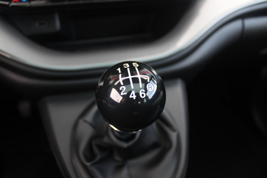 Fiat 500 1.0 Hybrid La Prima | PANORAMADAK | DRAADLOZE APPLE CARPLAY/ANDROID AUTO | DRAADLOZE TELEFOONLADER | LEDER BEKLEDING | ACHTERUITRIJ CAMERA  | PARKEERSESOREN ACHTER | 17" LICHTMETALEN VELGEN DIAMOND CUT | ROSE GOLD | JBL PREMIUM AUDIO | DAB+ RADIO |  LED KOPLAMPEN "INFINITY" | CLIMATE CONTROL | REGEN/LICHT SENSOR | KEYLESS START |  | CRUISE CONTROL |