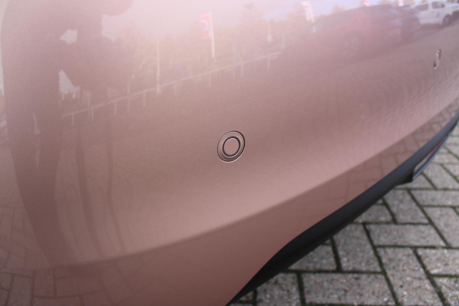 Fiat 500 1.0 Hybrid La Prima | PANORAMADAK | DRAADLOZE APPLE CARPLAY/ANDROID AUTO | DRAADLOZE TELEFOONLADER | LEDER BEKLEDING | ACHTERUITRIJ CAMERA  | PARKEERSESOREN ACHTER | 17" LICHTMETALEN VELGEN DIAMOND CUT | ROSE GOLD | JBL PREMIUM AUDIO | DAB+ RADIO |  LED KOPLAMPEN "INFINITY" | CLIMATE CONTROL | REGEN/LICHT SENSOR | KEYLESS START |  | CRUISE CONTROL |