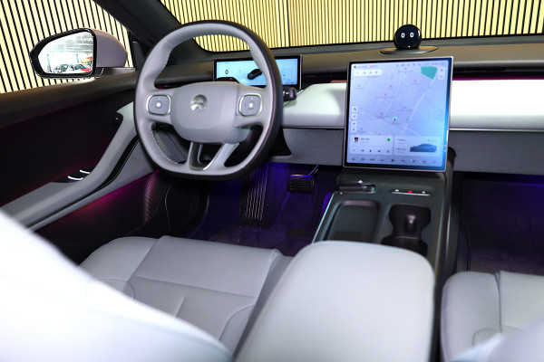 NIO ET5 75 kWh VIRTUAL NAVI AMBIENT ELEK.STOEL 360 CAM NOMI THAAK '24