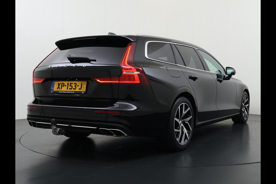 Volvo V60 2.0 T5 Inscription VOLVO DEALER ONDERHOUDEN | FULL OPTIONS| BOWERS & WILKINS| ELEK. TREKHAAK| PANO| STOELVENTILATIE| HUD| ACHTERBANK VERWARMD| ORIG. NL NAP|