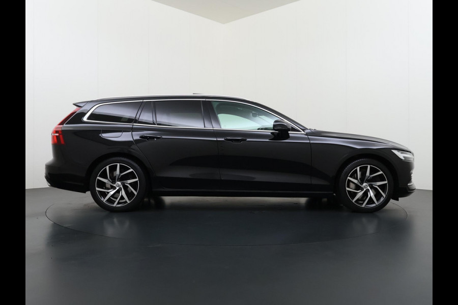 Volvo V60 2.0 T5 Inscription VOLVO DEALER ONDERHOUDEN | FULL OPTIONS| BOWERS & WILKINS| ELEK. TREKHAAK| PANO| STOELVENTILATIE| HUD| ACHTERBANK VERWARMD| ORIG. NL NAP|