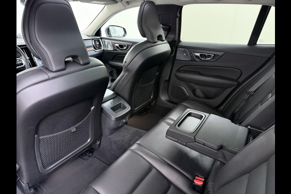 Volvo V60 2.0 T5 Inscription VOLVO DEALER ONDERHOUDEN | FULL OPTIONS| BOWERS & WILKINS| ELEK. TREKHAAK| PANO| STOELVENTILATIE| HUD| ACHTERBANK VERWARMD| ORIG. NL NAP|