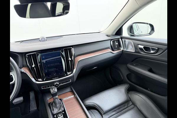 Volvo V60 2.0 T5 Inscription VOLVO DEALER ONDERHOUDEN | FULL OPTIONS| BOWERS & WILKINS| ELEK. TREKHAAK| PANO| STOELVENTILATIE| HUD| ACHTERBANK VERWARMD| ORIG. NL NAP|