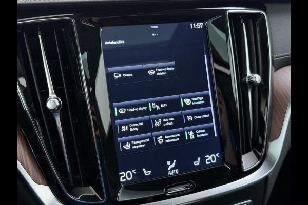 Volvo V60 2.0 T5 Inscription VOLVO DEALER ONDERHOUDEN | FULL OPTIONS| BOWERS & WILKINS| ELEK. TREKHAAK| PANO| STOELVENTILATIE| HUD| ACHTERBANK VERWARMD| ORIG. NL NAP|