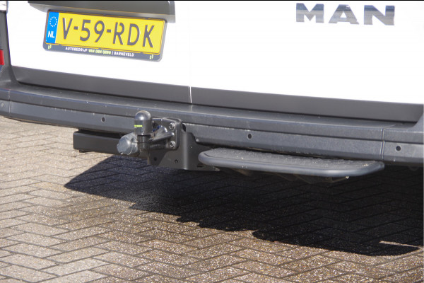 MAN TGE 3.140 35 2.0 L3H3(L2H2) 3-ZITS, AUT. TREKHAAK, LEDER, CAMERA, NAVI, GEVEERDE STOEL, CRUISE, AIRCO