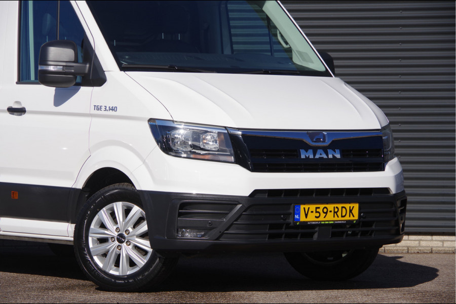 MAN TGE 3.140 35 2.0 L3H3(L2H2) 3-ZITS, AUT. TREKHAAK, LEDER, CAMERA, NAVI, GEVEERDE STOEL, CRUISE, AIRCO