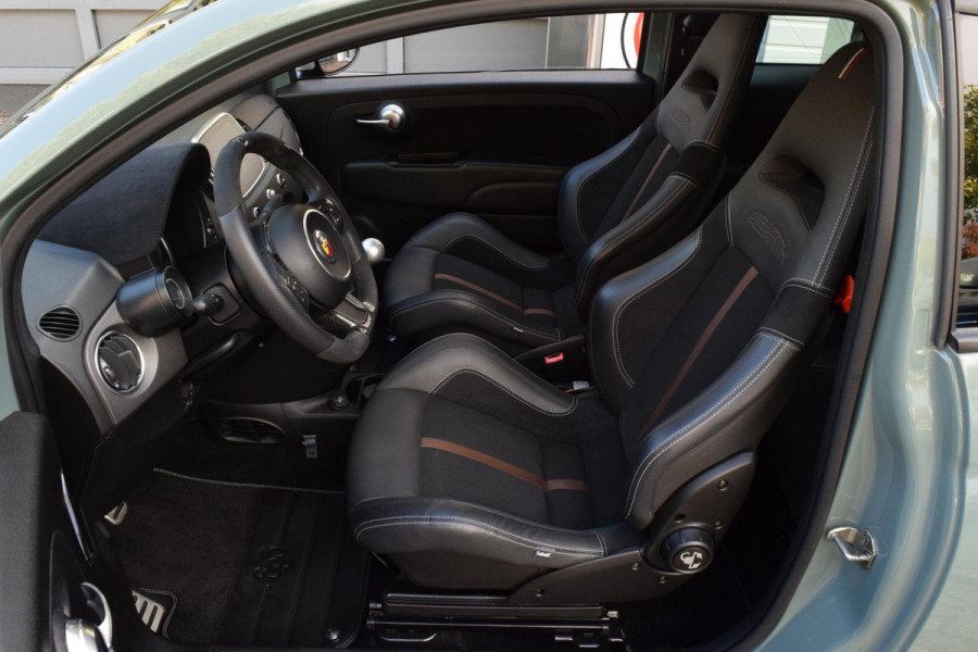 Fiat 500 1.4 T-Jet 180pk Abarth|70th Anniversary|1 van 1949