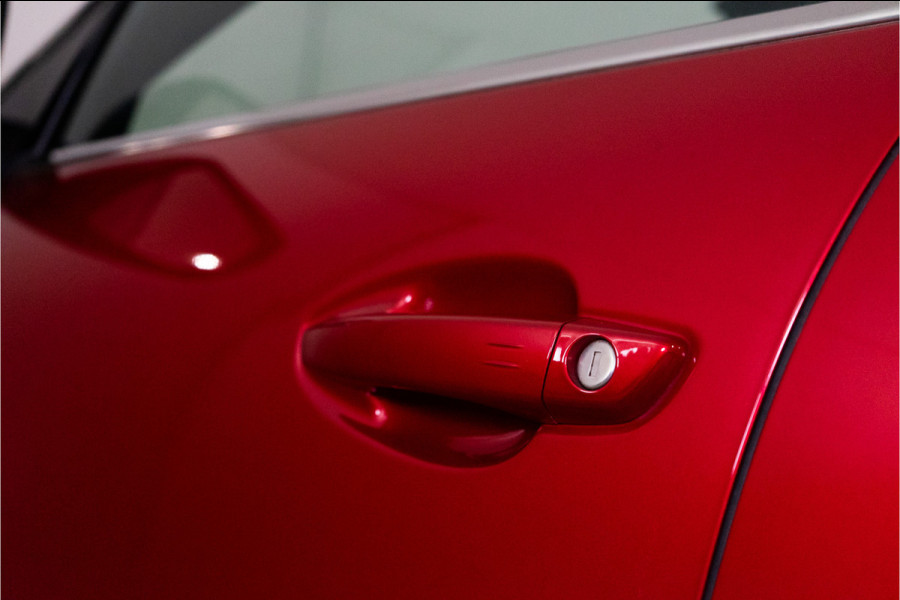 Peugeot 3008 1.6 HYbrid 225 GT 225 PK | Plug-in Hybrid | Panoramadak | ACC | Rouge Ultimate | Sfeer | VOL! 12 MND Garantie