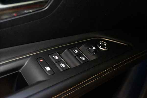 Peugeot 3008 1.6 HYbrid 225 GT 225 PK | Plug-in Hybrid | Panoramadak | ACC | Rouge Ultimate | Sfeer | VOL! 12 MND Garantie