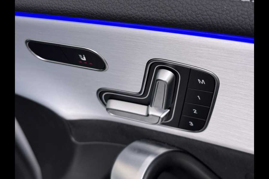 Mercedes-Benz CLA-Klasse CLA 250 e AMG line | Panorama Multibeam HUD Keyless Dodehoek
