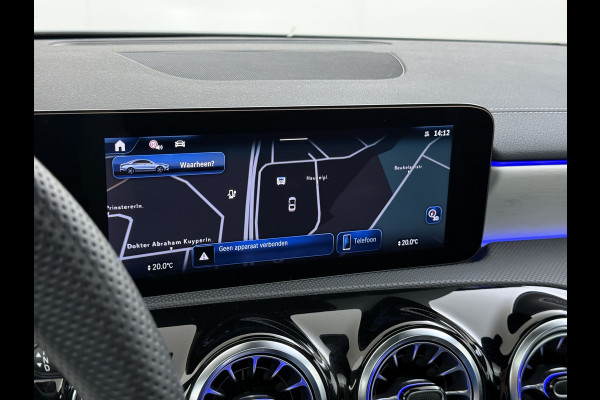 Mercedes-Benz CLA-Klasse CLA 250 e AMG line | Panorama Multibeam HUD Keyless Dodehoek