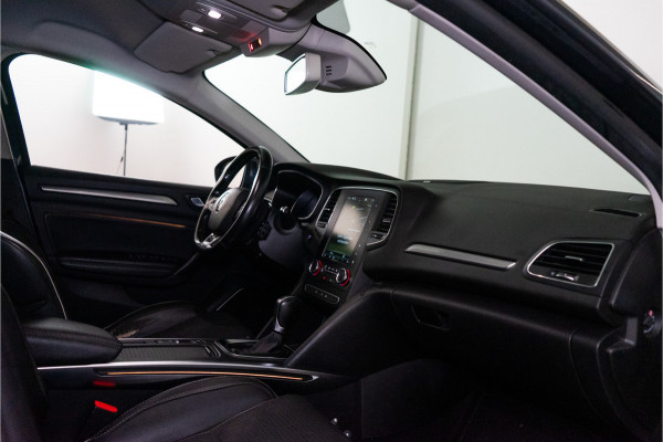 Renault Mégane Estate 1.3 TCe Bose 141PK NL AUTO+NAP | Trekhaak | Camera&Aut. Inparkeren | Blind Spot | Titanium Grey