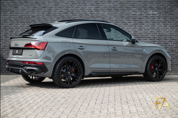 Audi Q5 Sportback 55 TFSI e S Line Competition Nardo|22Inch|Pano|SQ5 style|Massage|Carbon