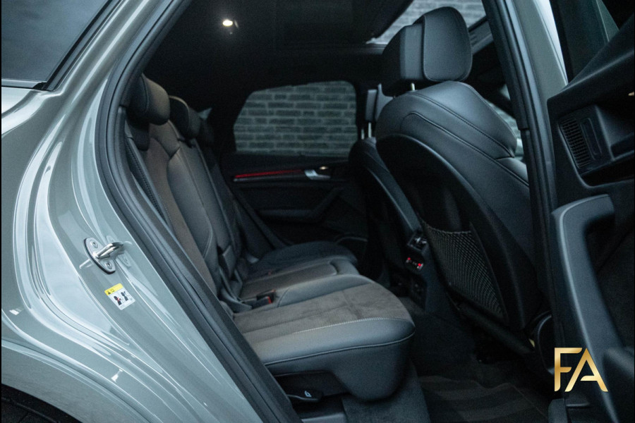 Audi Q5 Sportback 55 TFSI e S Line Competition Nardo|22Inch|Pano|SQ5 style|Massage|Carbon