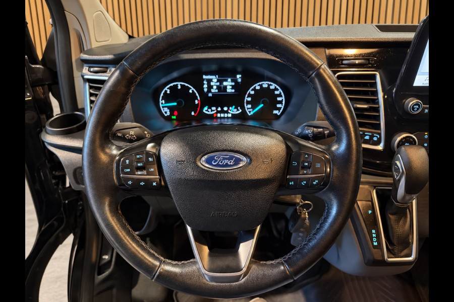 Ford Transit Custom 2.0 TDCI 185 PK Sport | ACC | L+R Schuifdeur | Bi-Xenon | CarPlay | Camera | Stoelverwarming | Trekhaak | Standkachel | Nieuwe APK