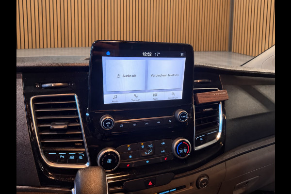 Ford Transit Custom 2.0 TDCI 185 PK Sport | ACC | L+R Schuifdeur | Bi-Xenon | CarPlay | Camera | Stoelverwarming | Trekhaak | Standkachel | Nieuwe APK